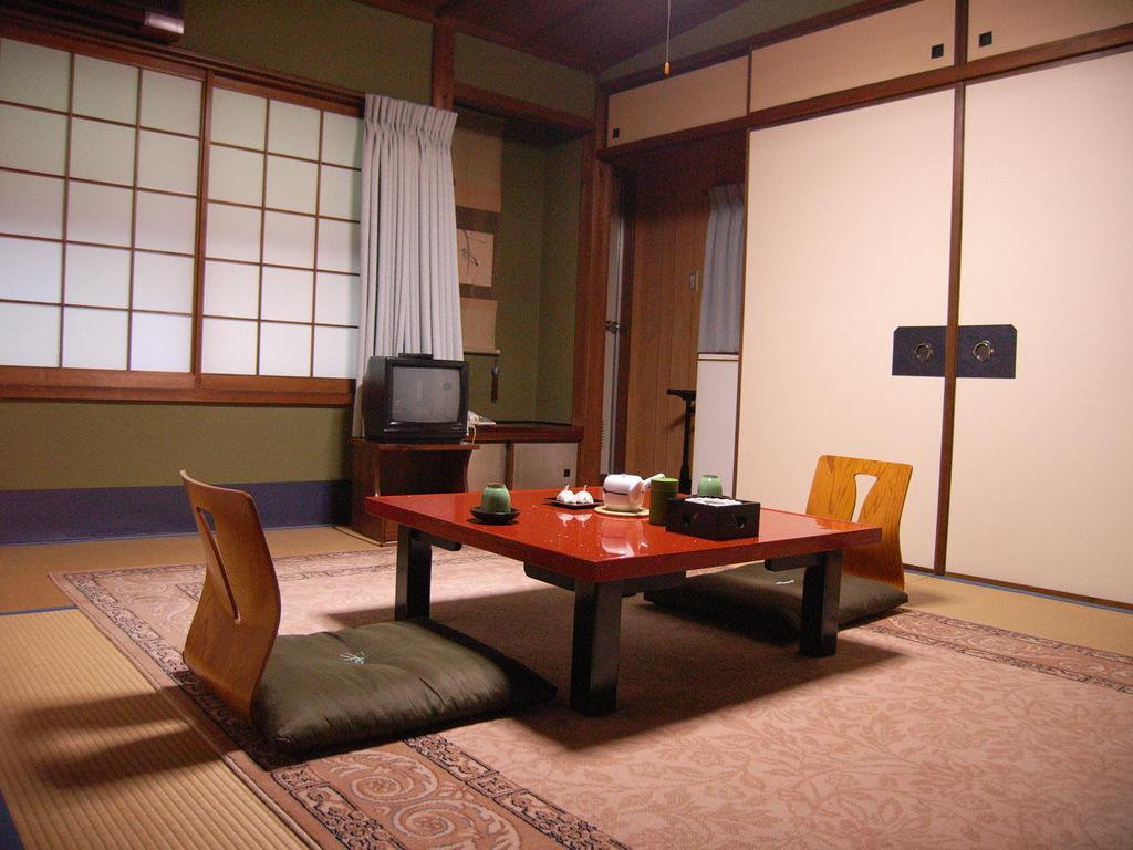 Charoku Honkan Miyazu Rom bilde